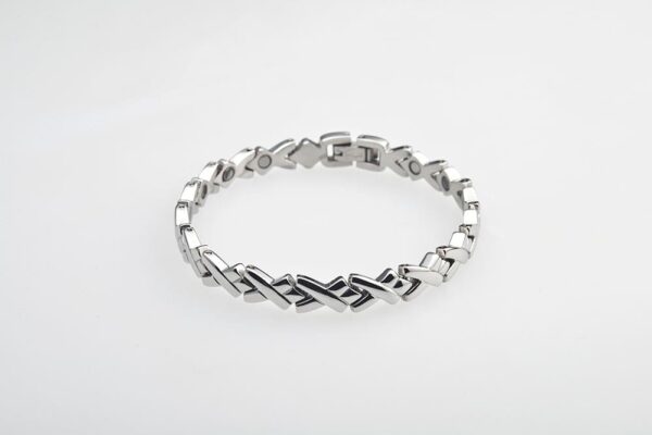 Magnetarmbånd Model Cyndy