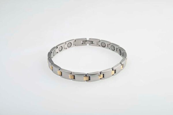 Magnetarmbånd Model Line